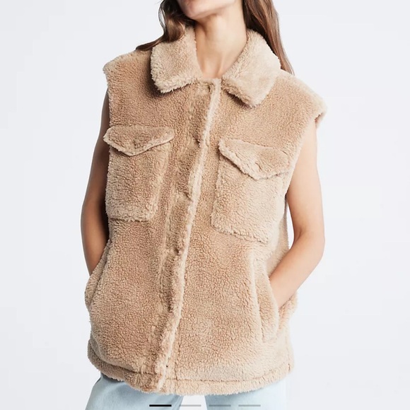 Calvin Klein Sherpa button down vest - Picture 1 of 14